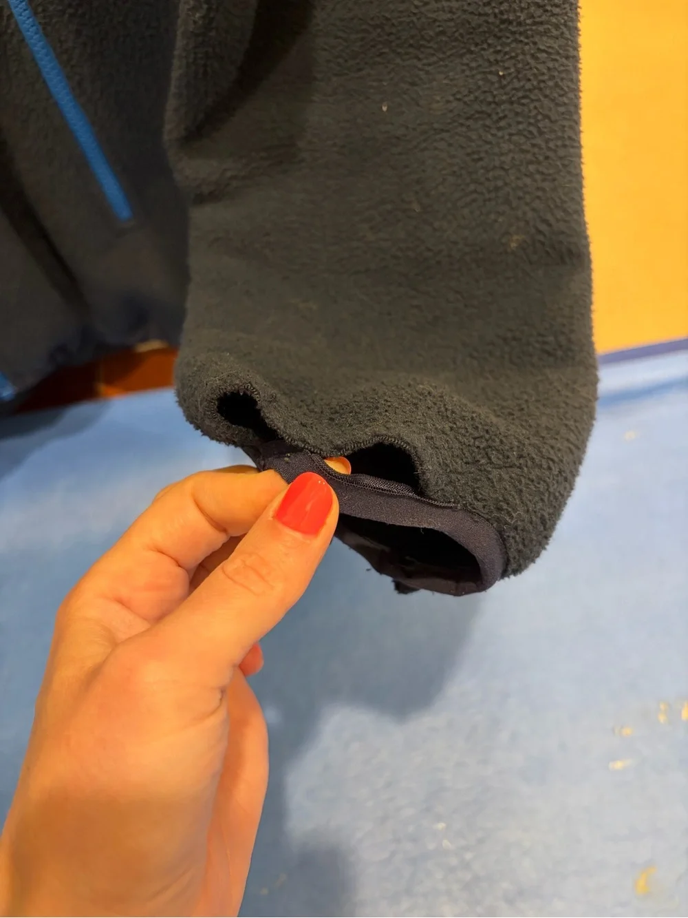 The North Face Men's Navy Fleece Hooded Jacket - Size L